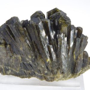 Epidote Pérou 4.8x3.2cm (epip1-9)
