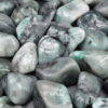 Pierres roulées de Smaragdite de Russie